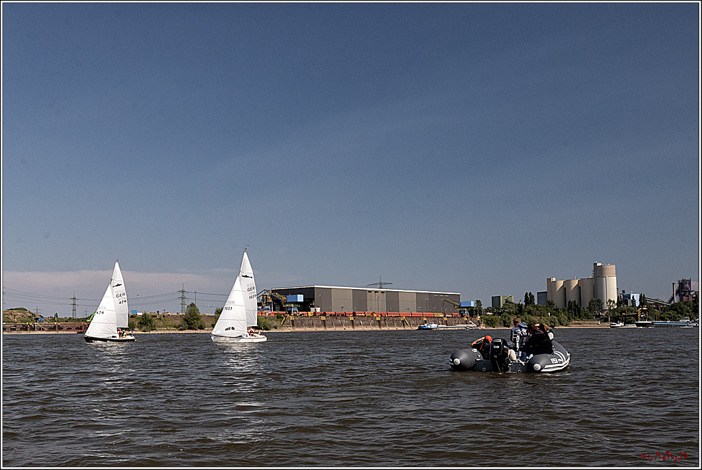 100 Jahre Rheinwoche 2022 - 4. Wettfahrt Duisburg - Wesel, 04.06.2022,